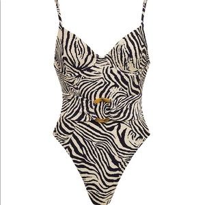 NWT ZEBRA SCRUNCH ONE PIECE BY MONTCE SIZE M